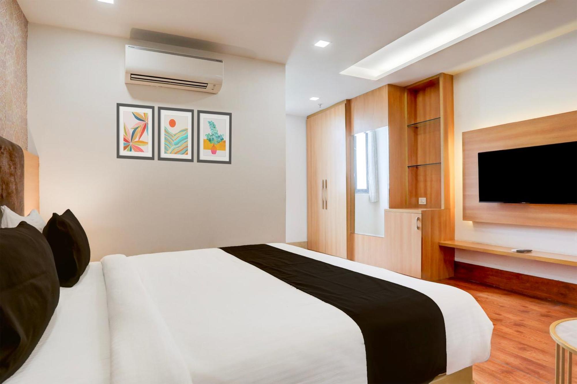 Palette Calista Premium Resort Samalkha 外观 照片